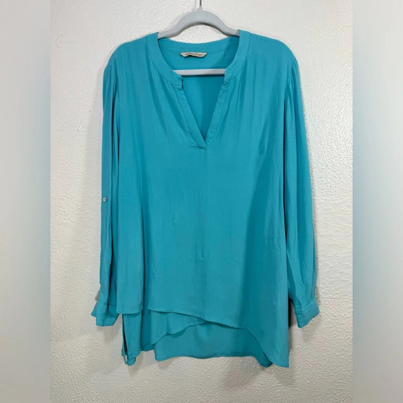 Soft Surroundings Turquoise Asymmetric Layered Roll Tab Tunic Top - Picture 12 of 12